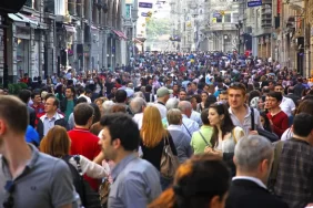 Türkiye Toplumsal Güven Sıralamasında 94 Ülke Arasında 61. Sırada 5 istiklal