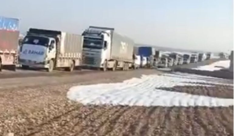 BM İnsani Yardım Koordinasyon Ofisi, Kobani’ye 23 Kamyonluk İnsani Yardım Konvoyunun Ulaştığını Duyurdu