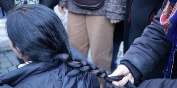 16 Yaşındaki Kız Öğrenciye Saç Örme Videosu Nedeniyle Tutuklama