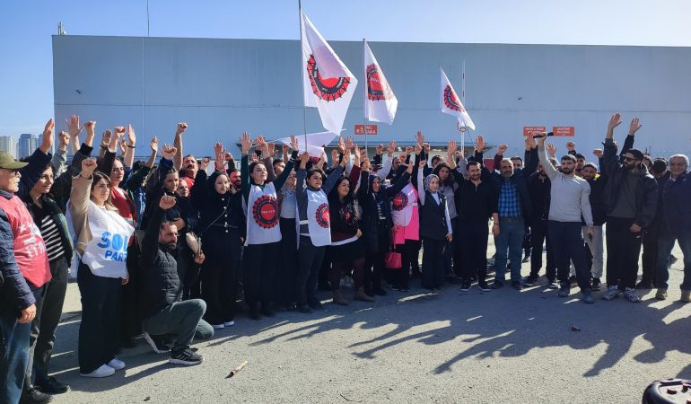 Migros Depo İşçileri 23 Günlük Direnişin Ardından Kazanımları Kutladı