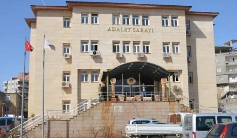 İdil’de 10 Yıl Sonra Karar: HDP’liler, Eski Belediye Başkanları ve STK Üyelerine Toplam 96 Yıl 3 Ay Hapis Cezası