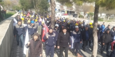 Soma’da Maden ve Enerji İşçileri İşten Atmalara, Düşük Ücretlere ve Ödenmeyen Alacaklara Karşı Yürüdü 6 soma-yryş