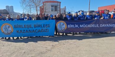 Viking Service İşçileri Diyarbakır Depo Önünde Ayakta: 'Bu İşyeri Sendikalı Olacak' 2 viking işçileri