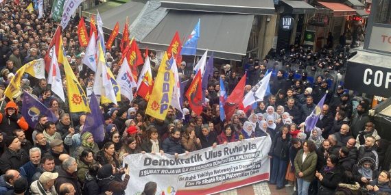 İstanbul’da Rojava Dayanışma Eylemi