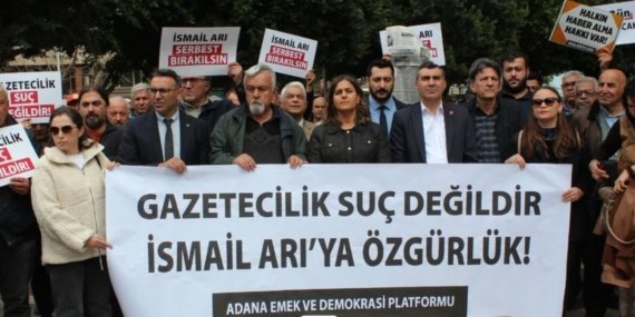 Adana Emek ve Demokrasi Platformu, Gazeteci İsmail Arı’nın Tutuklanmasını Protesto Etti