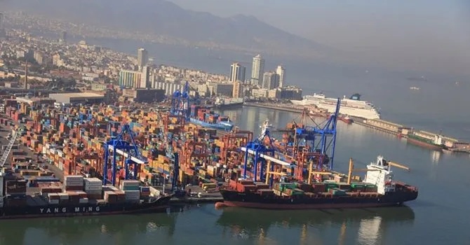 İzmir Alsancak Limanı Albayrak Grubu’na Devredildi