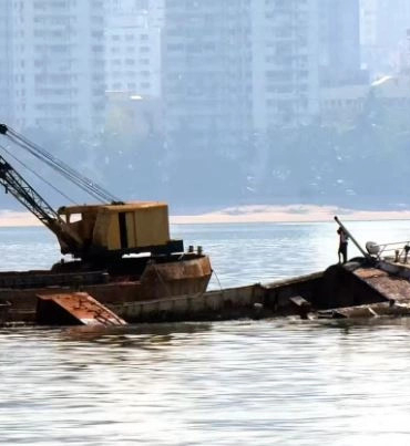 c4e98d1e-1569-4151-a7e1-47b78a761f21