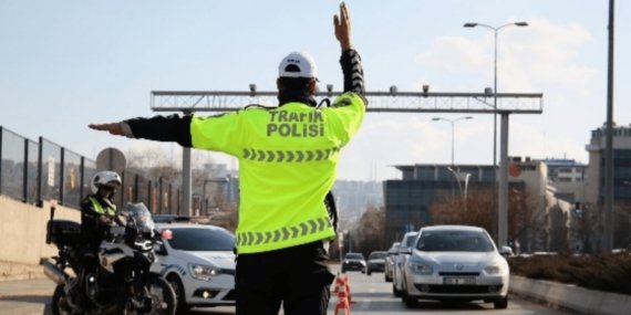 Yeni Trafik Cezaları ve Eski Milletvekillerine Muafiyet Uygulaması
