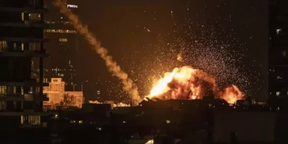 ABD/İsrail-İran Çatışması 4. Gün: Tahran ve Beyrut Bombalanıyor, İran Devrim Muhafızları ABD Üslerini Hedef Aldı