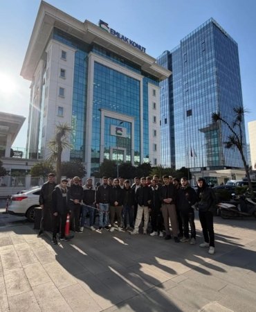 ist-16-03-2026-dev-yapi-is-insaat-istileri-adim-goy-santiye-eylemi1-2048x1536