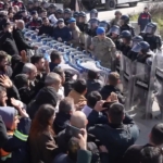 Polyak'ta İşçilere Jandarma Barikatı, Tazyikli Su, Biber Gazı ve Gözaltı 24 polyak