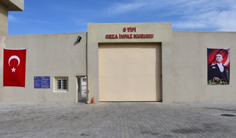 Antalya S Tipi Cezaevi’nde Hasta Mahpus Devrim Ayık’a Yönelik Hak İhlalleri