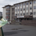 Çekmeköy'de Okulda Bıçaklı Saldırı: Öğretmen Fatma Nur Çelik Hayatını Kaybetti, Eğitim Sendikaları İş Bırakma Kararı Aldı 29 tasşdelen imkb