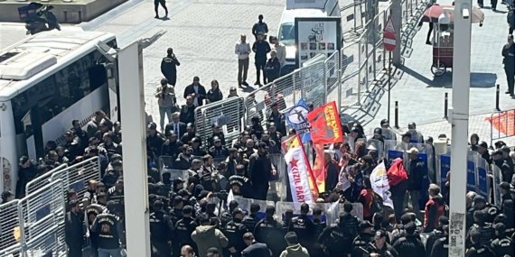 Polis, 1 Mayıs 1977 Katliamı Anmasını Engelledi: Çok Sayıda Sendikacı ve Temsilci Gözaltına Alındı