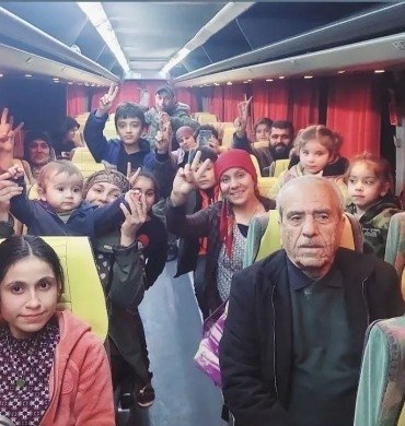 Afrinli Sığınmacıların Dönüşü Devam Ediyor: 3. Grup Yola Çıktı 4 afrinli-ucuncu-kafile-donus-yola-cikti