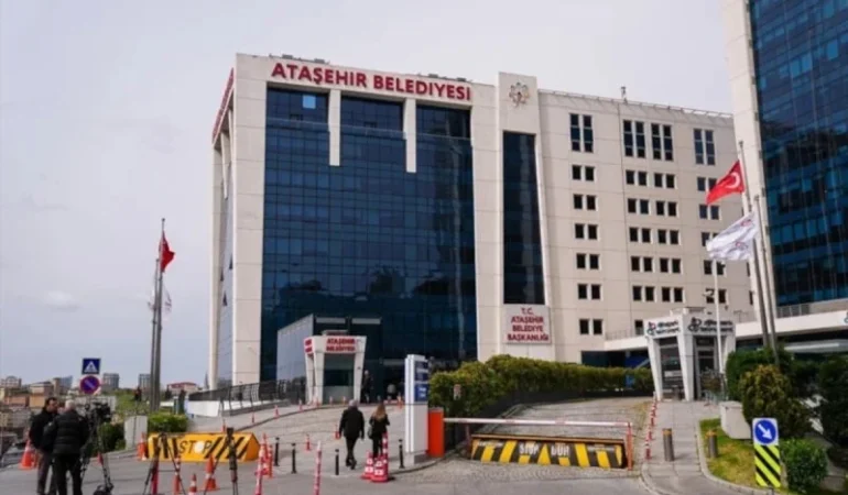 Ataşehir Belediyesi Soruşturması: Belediye Başkanı Onursal Adıgüzel Dahil 19 Kişi Tutuklandı