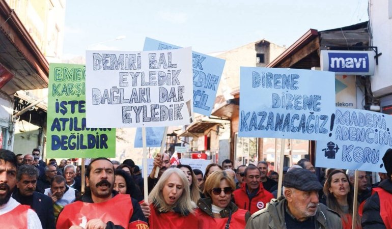 Divriği’li Madencilerin Haksız İşten Çıkarmalara Karşı Direnişi Sürüyor