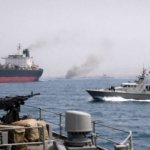 hurmuz-bogazini-gecmeye-calisan-2-gemiye-ates-19761440_9456_osd