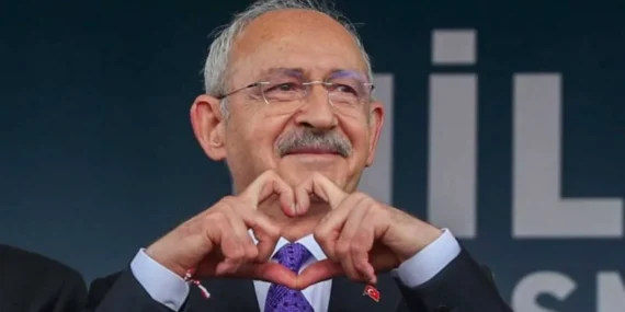Kılıçdaroğlu’na “Cumhurbaşkanına Hakaret” Davasında Hapis Cezası Verildi