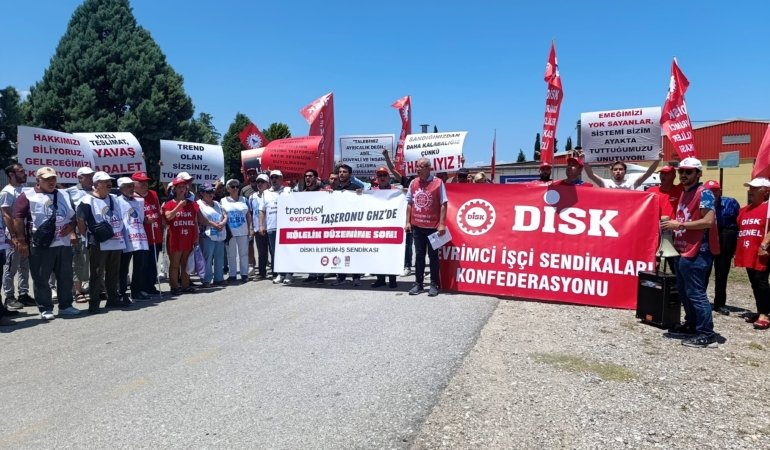 Denizli’de Taşeron İşçilerden Vardiya ve Prim Sistemine Karşı Yürüyüş