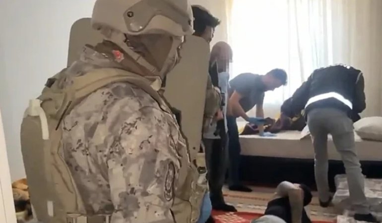 NATO Zirvesi Öncesi Ev Baskınları: 200’den Fazla Gözaltı
