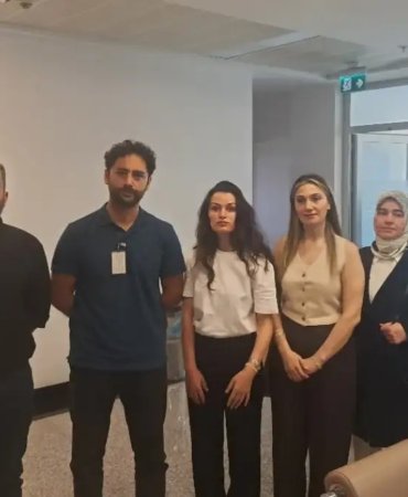 Direnişteki Öğretmenler TBMM’de Görüşme Yaptı: Talepler Karşılıksız Bırakılıyor 9 ogretmenler-meclis