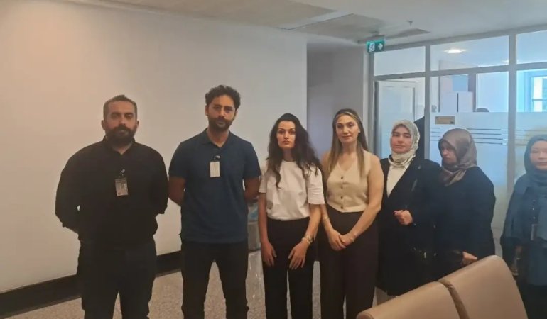 Direnişteki Öğretmenler TBMM’de Görüşme Yaptı: Talepler Karşılıksız Bırakılıyor