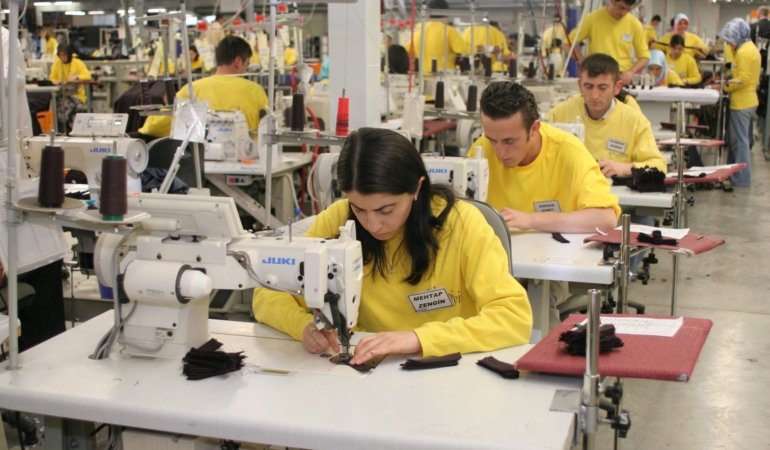 Tekstilde 100 Bini Aşkın İşçi İşsiz Bırakıldı