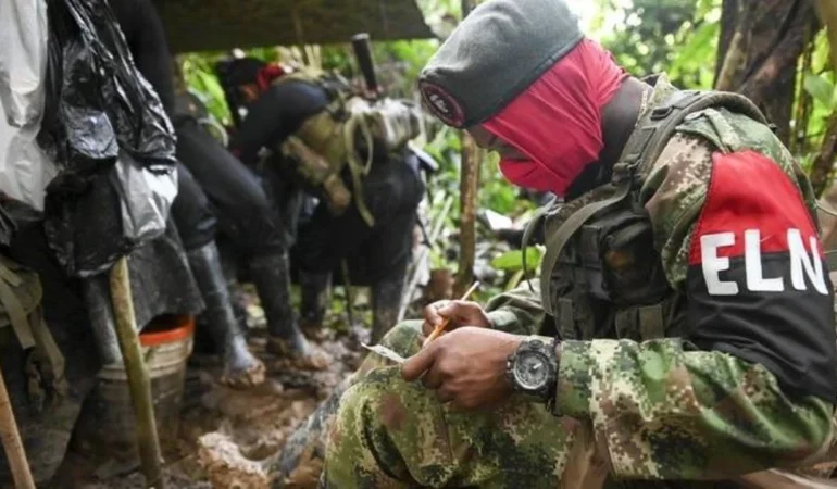 Kolombiya Devleti’nden FARC Bölgesine Saldırı, Köy Boşaltmalar ve Zorunlu Göç