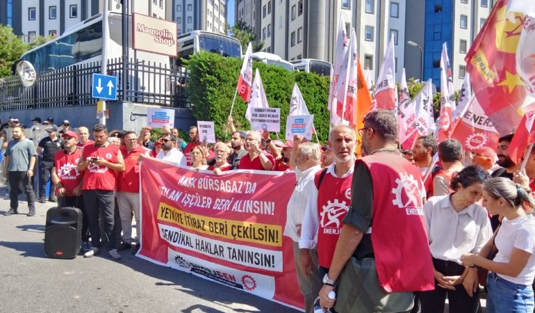 Bursagaz İşçileri Direnişini Aksa Önüne Taşıdı