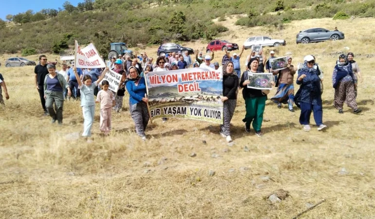 Uşak’ta Köylülerden Maden Sahalarına Karşı Ortak Tepki