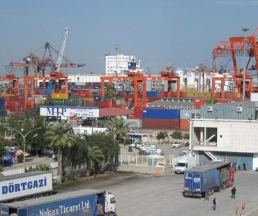 Mersin Limanı’nda Kimyasal Sızıntı: Onlarca İşçi Hastaneye Kaldırıldı 7 mip1