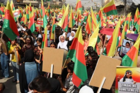 Rojava’da Kürtçe eğitim kısıtlamasına karşı Qamişlo’da kitlesel eylem 7 rojava
