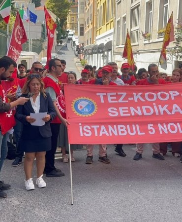 Tez-Koop-İş’ten Özel İtalyan Lisesi önünde basın açıklaması 8 tez koop iş