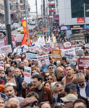 Sansüre, Tutuklamalara ve Kayyumlara Karşı 10 Kentte Yürüyüş: “Özgür Basın Susturulamaz” 2 ist-mnst